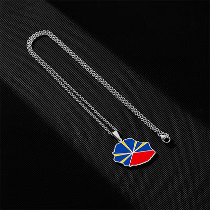 Fashion Reunion Island Map Pendant Necklace Stainless Steel for Women Girls Gold Silver Color Charm Female Choker Jewelry